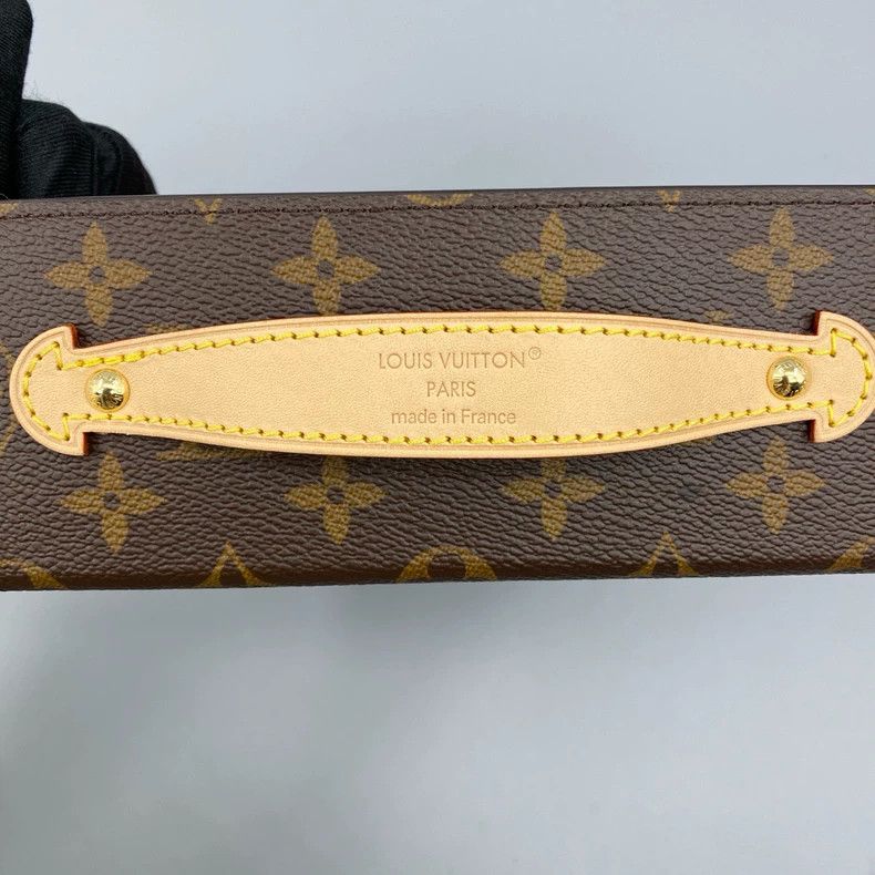 Louis Vuitton Louis Vuitton Classic Storage Box with Handle Size ONE SIZE - 7 Thumbnail