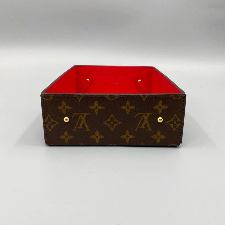 Louis Vuitton Louis Vuitton Classic Storage Box with Handle Size ONE SIZE - 6 Thumbnail