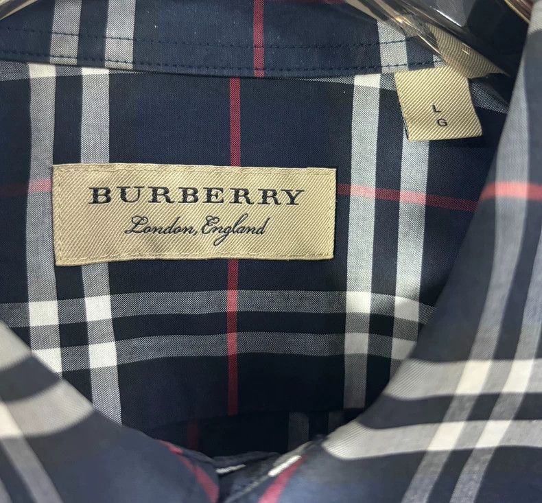 Burberry Burberry Check Short-Sleeve Button-Up Shirt Size US L / EU 52-54 / 3 - 4 Thumbnail