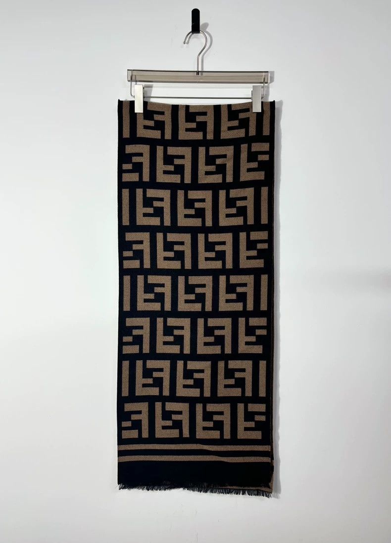 Fendi Fendi Double-Sided Wool Silk Scarf Size ONE SIZE - 3 Thumbnail