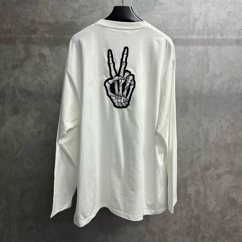 Balenciaga Balenciaga Long Sleeve T-Shirt with Skull Print Size US M / EU 48-50 / 2 - 6 Thumbnail