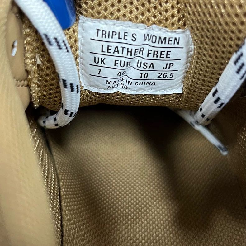Balenciaga Balenciaga Beige Low-Top Dad Sneakers Size 40 Size US 7 / EU 40 - 4 Thumbnail