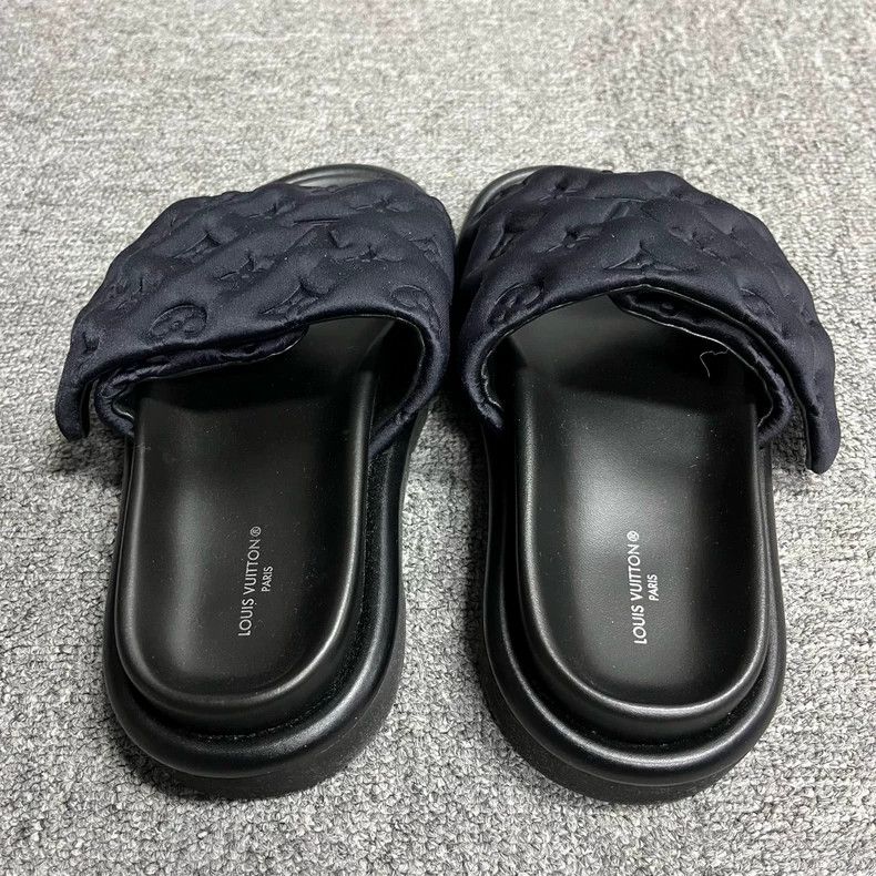 Louis Vuitton Louis Vuitton Black Slip-On Slide Sandals Size US 5.5 / EU 38 - 3 Thumbnail