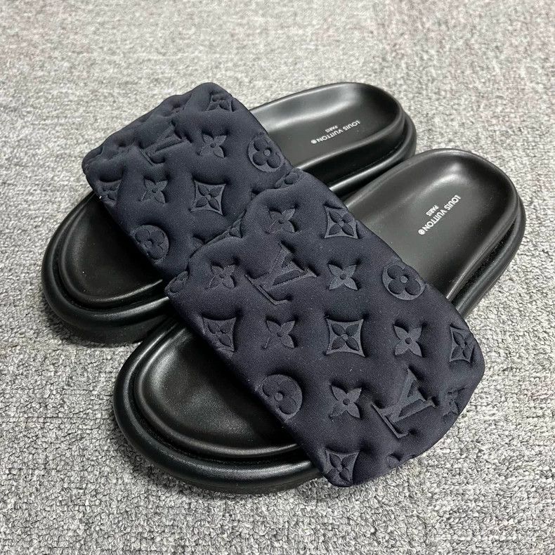 Louis Vuitton Louis Vuitton Black Slip-On Slide Sandals Size US 5.5 / EU 38 - 2 Thumbnail