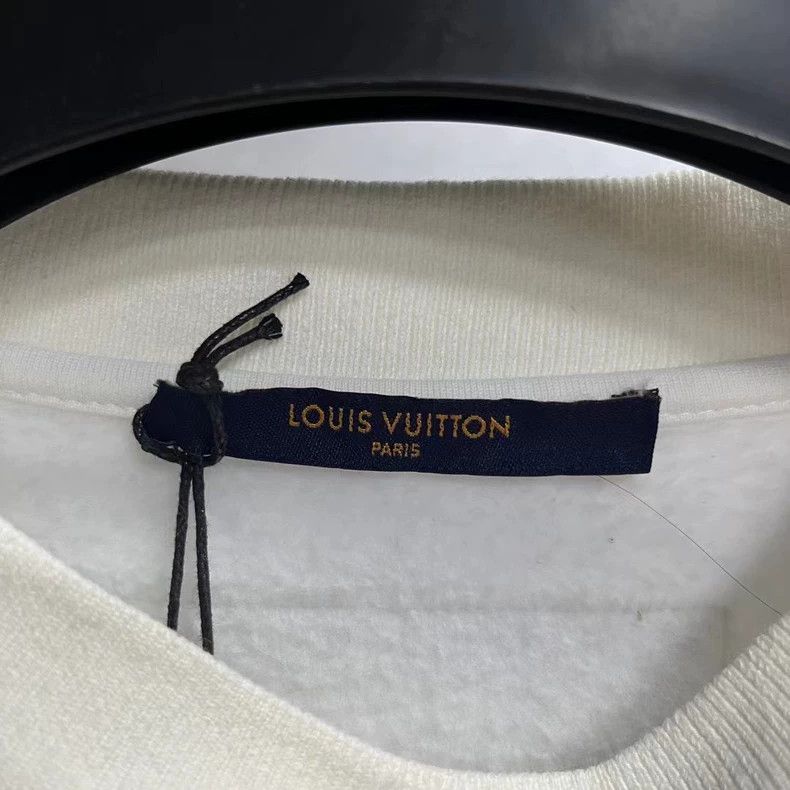 Louis Vuitton Louis Vuitton Embroidered Floral Print Sweatshirt Size US M / EU 48-50 / 2 - 3 Thumbnail
