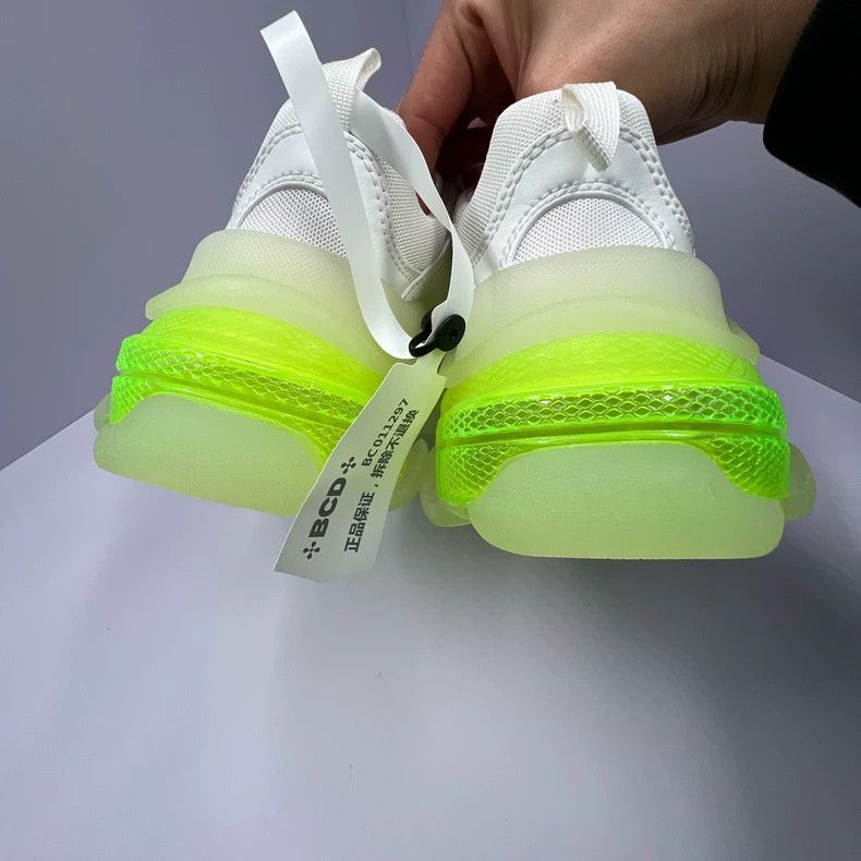 Balenciaga Balenciaga Triple S White Green Sneakers 35 Size Size US 5 / EU 37 - 3 Thumbnail