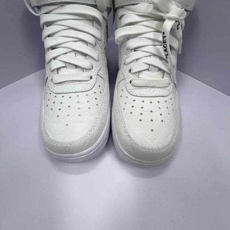 Louis Vuitton Louis Vuitton Nike AF1 White Sneakers Size 37.5 Size US 5.5 / EU 38 - 2 Thumbnail