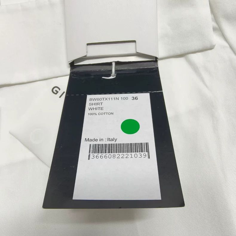 Givenchy Givenchy Women's White Short Sleeve Shirt Size US S / EU 44-46 / 1 - 5 Thumbnail