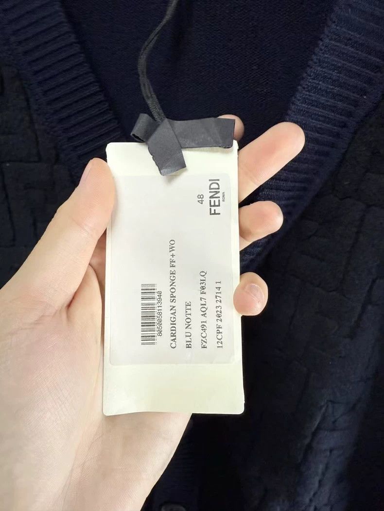 Fendi Fendi Deep Blue Wool Cardigan with Print Size US L / EU 52-54 / 3 - 5 Thumbnail