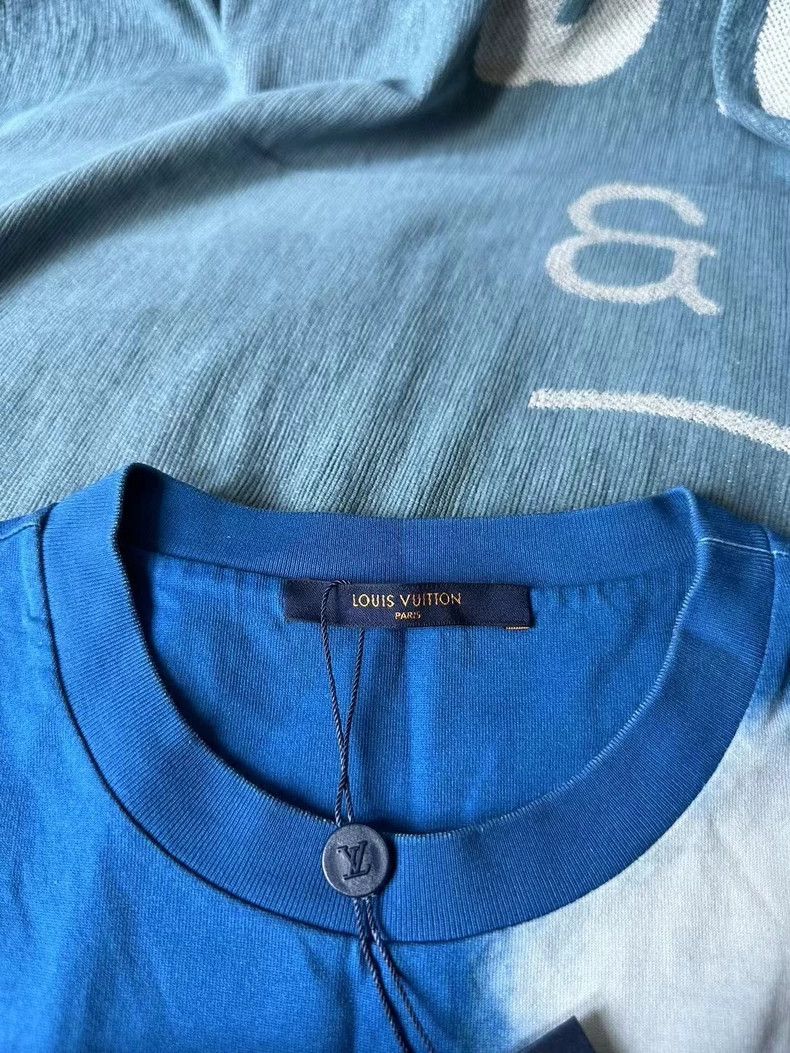 Louis Vuitton Louis Vuitton Blue Sky White Cloud Shirt Size US M / EU 48-50 / 2 - 3 Thumbnail