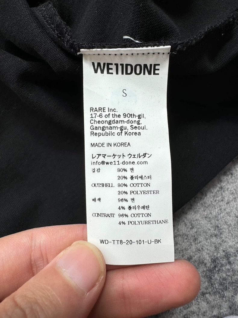 WE11DONE We11done Black Embossed Logo Sweatshirt Size US S / EU 44-46 / 1 - 7 Thumbnail
