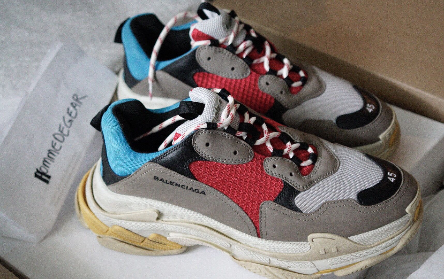 Triple S - Lego Trainers