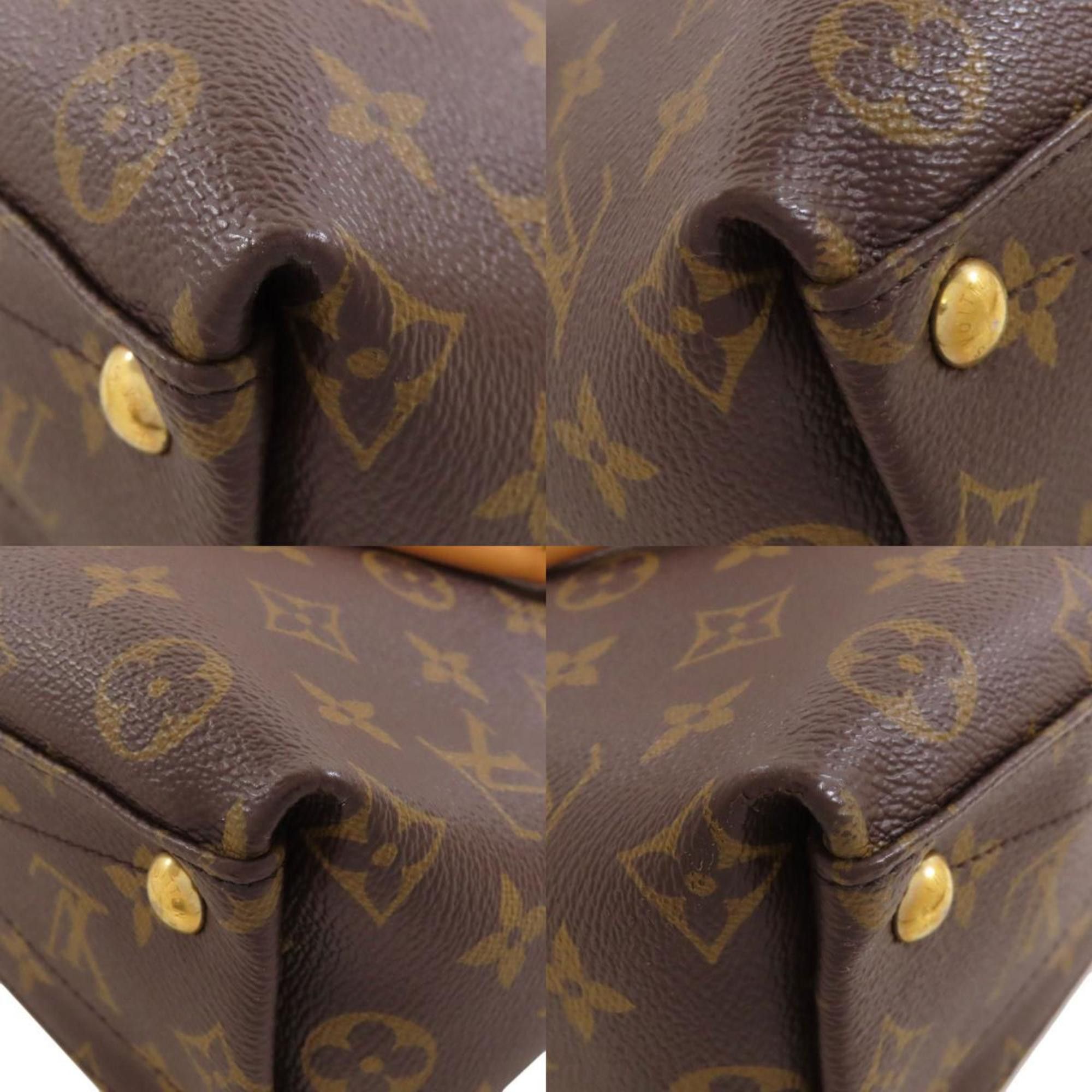Louis Vuitton Louis Vuitton V Tote BB handbag Size ONE SIZE - 6 Thumbnail