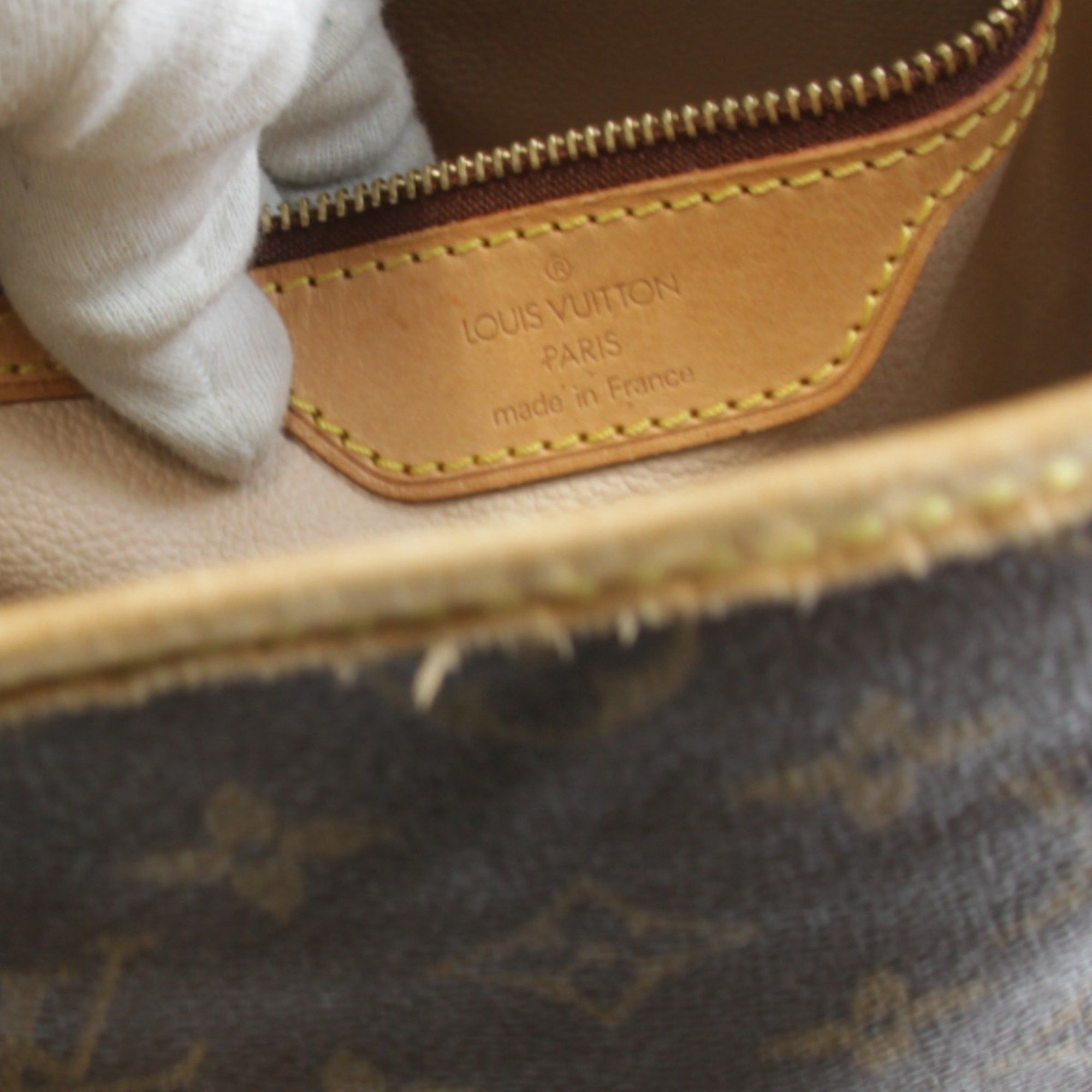 Louis Vuitton Louis Vuitton Bucket GM tote Size ONE SIZE - 10 Thumbnail