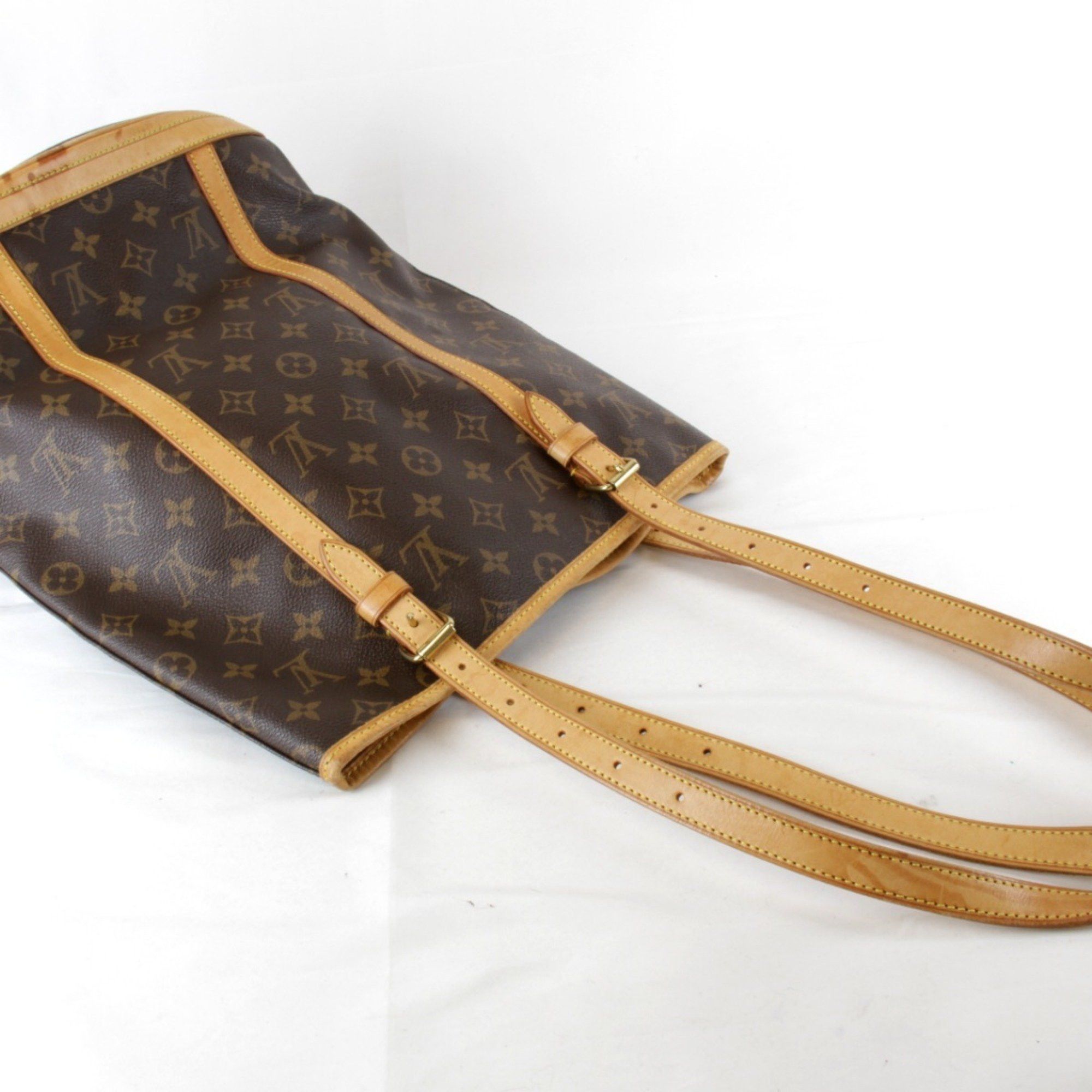 Louis Vuitton Louis Vuitton Bucket GM tote Size ONE SIZE - 5 Thumbnail