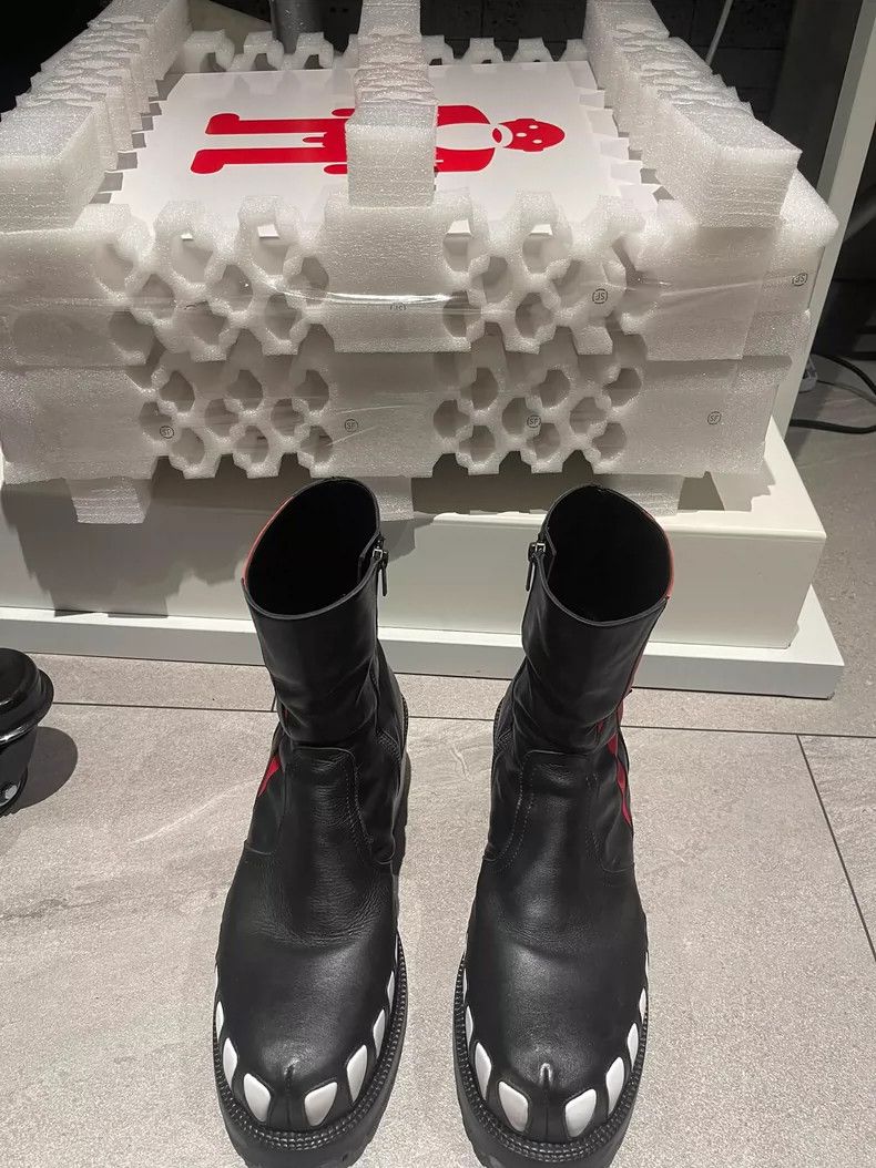 Walter Van Beirendonck Walter Van Beirendonck Monster Boots Black Red White Size US 10 / EU 43 - 2 Thumbnail