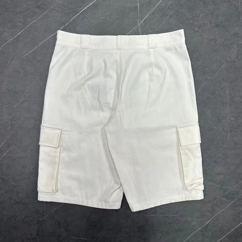 Louis Vuitton Louis Vuitton White Cargo Shorts Size US 42 / EU 58 - 2 Thumbnail