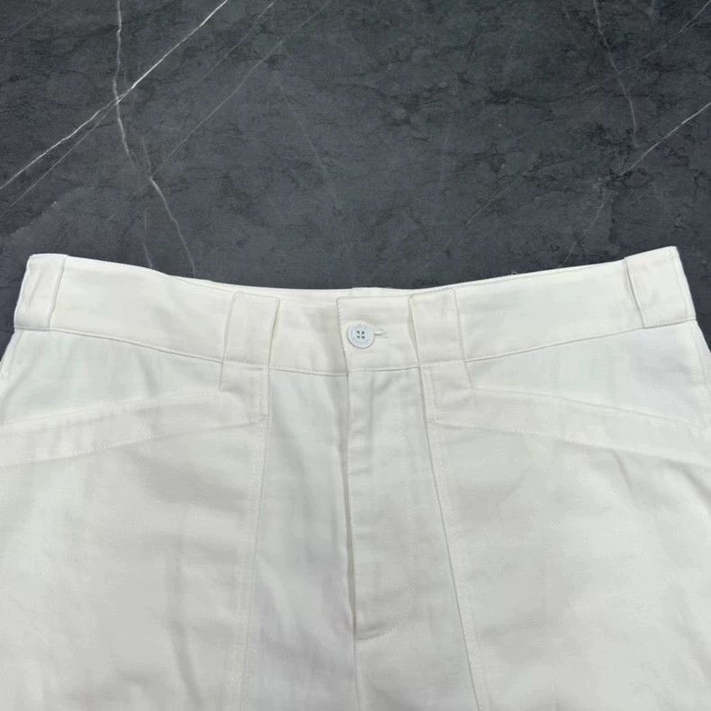 Louis Vuitton Louis Vuitton White Cargo Shorts Size US 42 / EU 58 - 4 Thumbnail