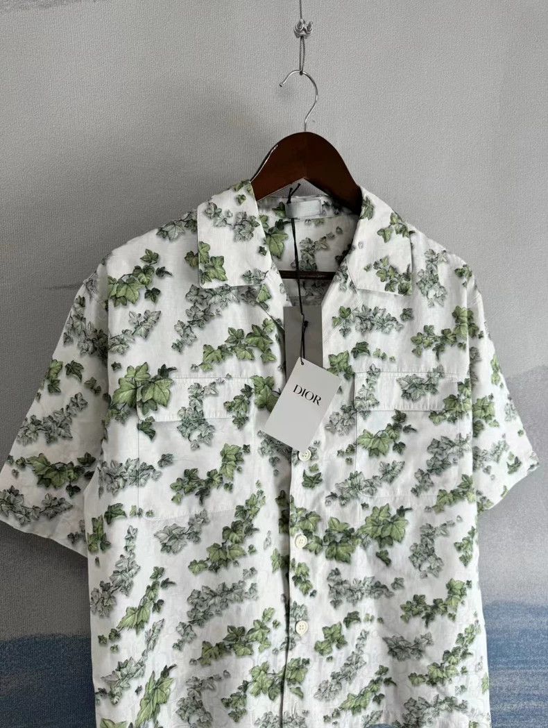 Dior Dior White Green Camellia Silk Short Sleeve Shirt Size US M / EU 48-50 / 2 - 2 Thumbnail