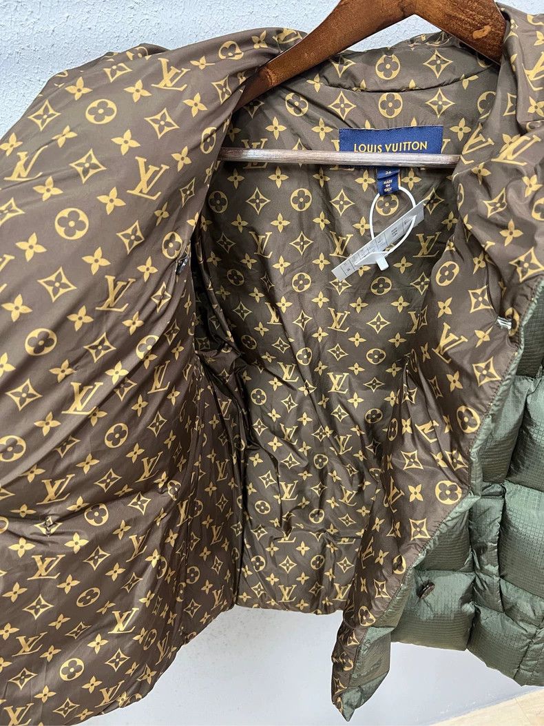 Louis Vuitton Louis Vuitton Green Padded Down Jacket Size US S / EU 44-46 / 1 - 4 Thumbnail