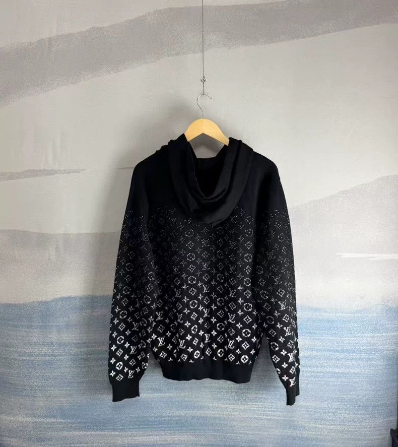 Louis Vuitton Louis Vuitton Black and White Gradient Hoodie Size US M / EU 48-50 / 2 - 3 Thumbnail