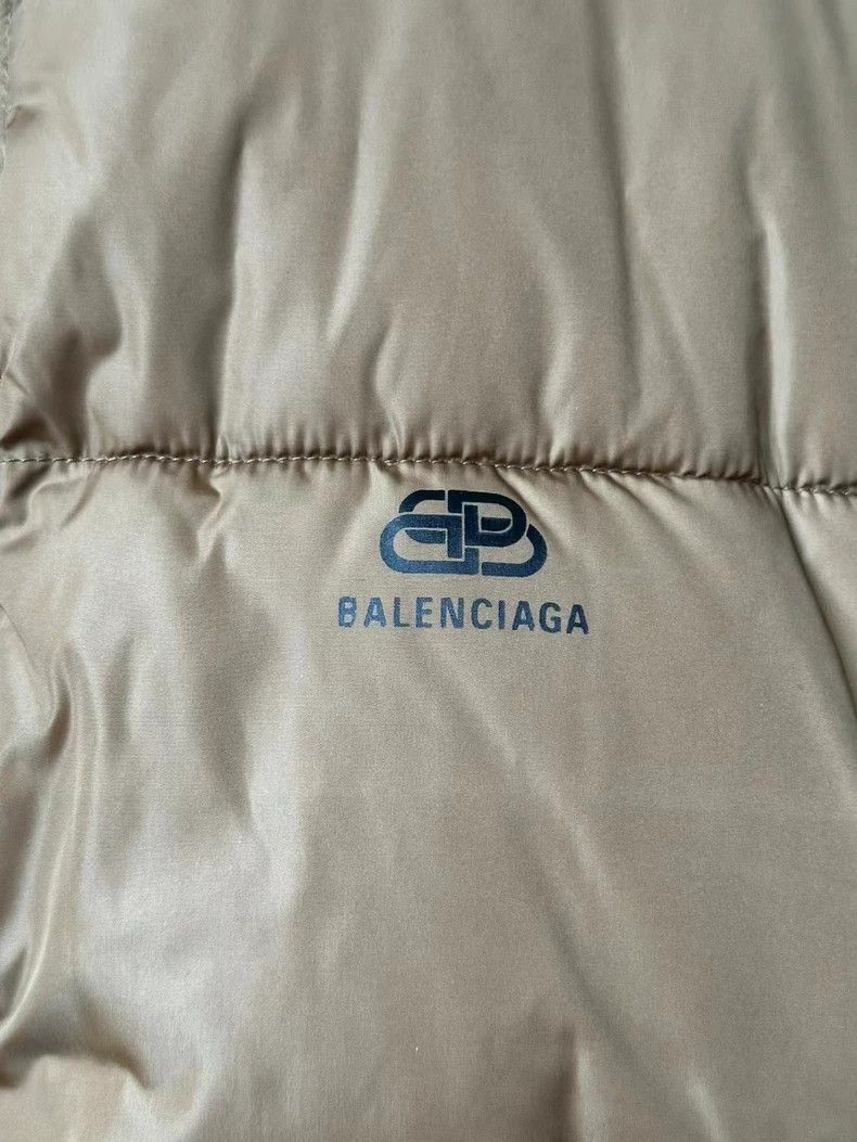 Balenciaga Balenciaga Brown Oversized Puff Jacket Size US L / EU 52-54 / 3 - 2 Thumbnail