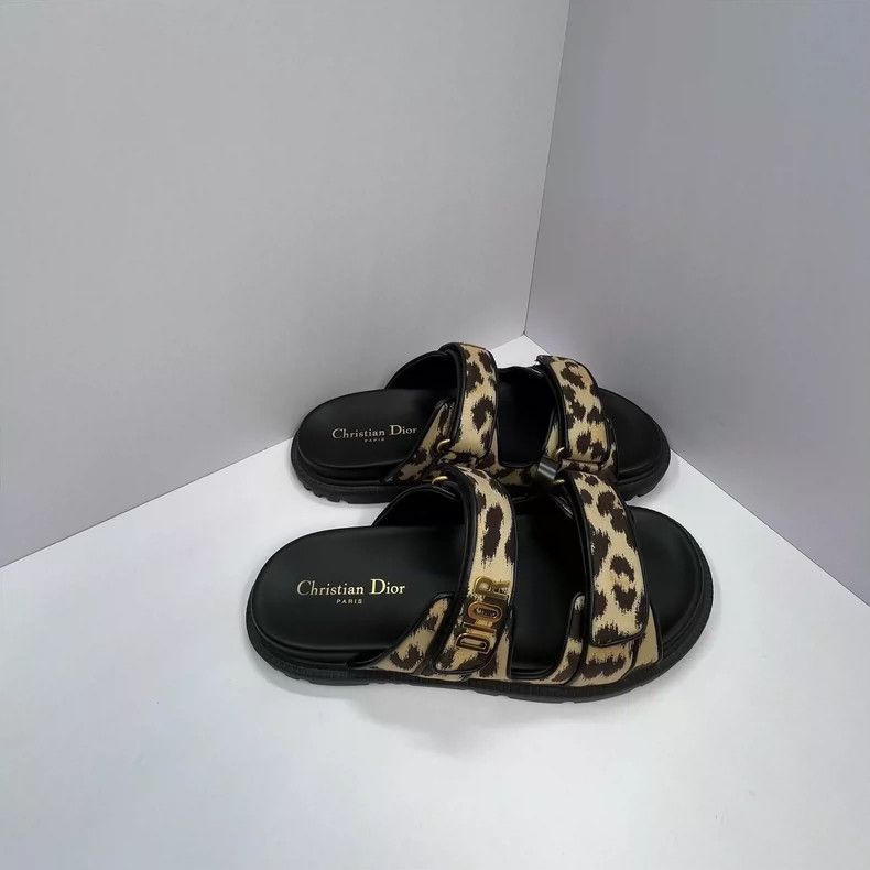 Dior Dior Leopard Print Slides Size 39 Size US 9 / EU 42 - 7 Thumbnail