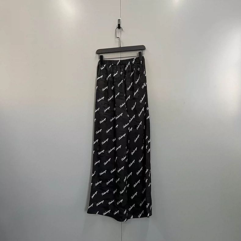 Balenciaga Balenciaga Camo Logo Print Long Pants Size 36 Size US 36 / EU 52 - 2 Thumbnail