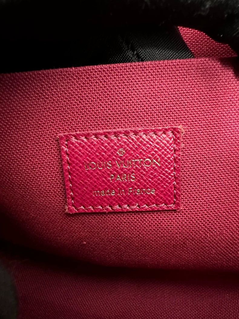 Louis Vuitton Louis Vuitton Brown Monogram Crossbody Bag Size ONE SIZE - 8 Thumbnail