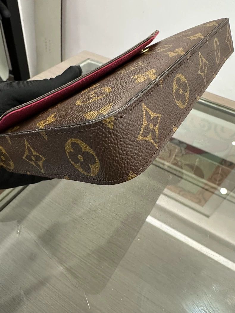 Louis Vuitton Louis Vuitton Brown Monogram Crossbody Bag Size ONE SIZE - 5 Thumbnail