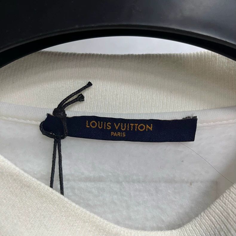 Louis Vuitton Louis Vuitton White Floral Print Sweatshirt Size US M / EU 48-50 / 2 - 2 Thumbnail