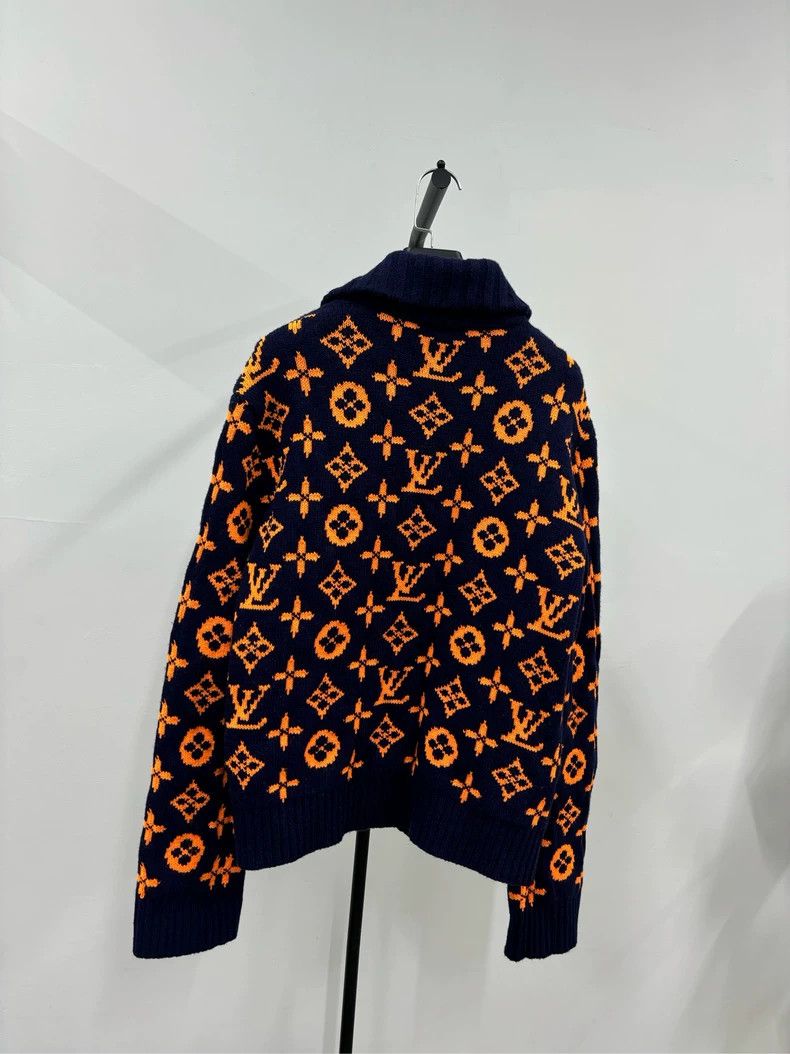 Louis Vuitton Louis Vuitton SS23 Logo Sweater for Men Size US M / EU 48-50 / 2 - 2 Thumbnail