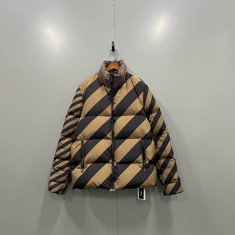 Fendi FENDI Double-Sided Logo Down Jacket Size US L / EU 52-54 / 3 - 3 Thumbnail