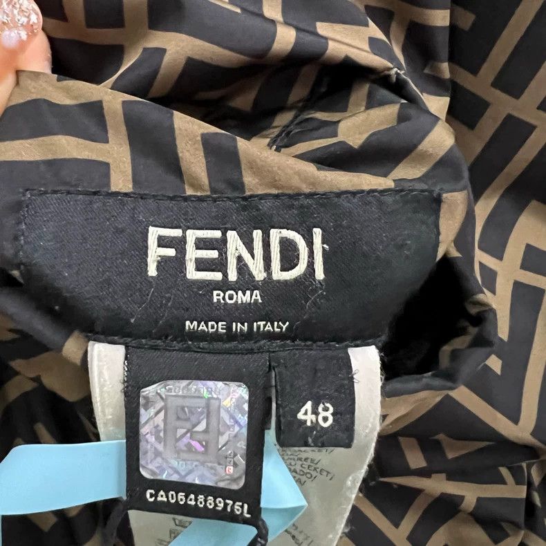 Fendi FENDI Double-Sided Logo Down Jacket Size US L / EU 52-54 / 3 - 4 Thumbnail