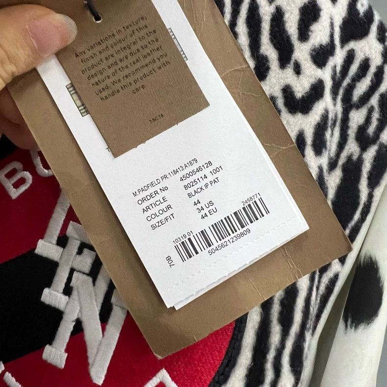 Burberry Burberry Leopard Print Baseball Jacket Size 44 Size US L / EU 52-54 / 3 - 4 Thumbnail