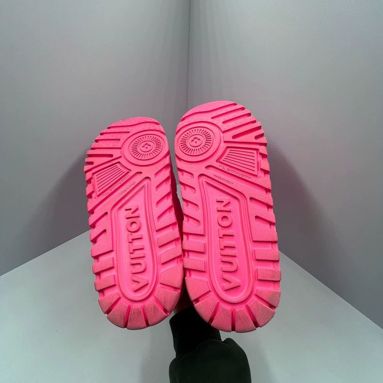 Louis Vuitton LV Pink Trainer Sneakers Size 41.5 Size US 9.5 / EU 42-43 - 7 Thumbnail
