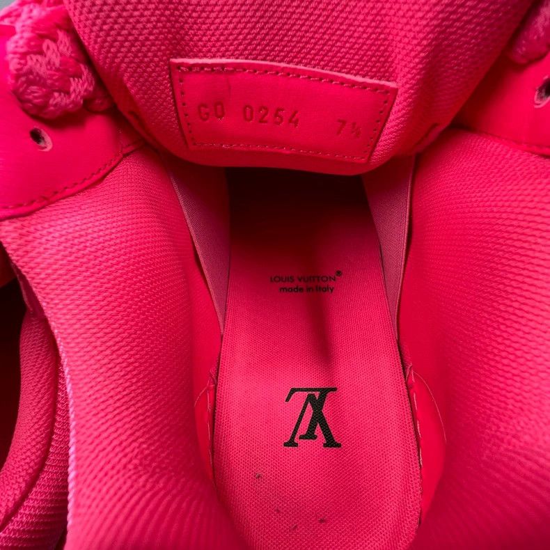Louis Vuitton LV Pink Trainer Sneakers Size 41.5 Size US 9.5 / EU 42-43 - 2 Thumbnail