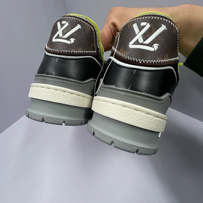 Louis Vuitton LV Trainer Sneakers in Blue and Black Color Size US 8.5 / EU 41-42 - 4 Thumbnail