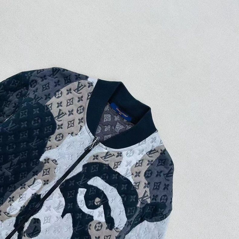 Louis Vuitton Louis Vuitton Monogram Printed Jacket Size M Size US M / EU 48-50 / 2 - 3 Thumbnail