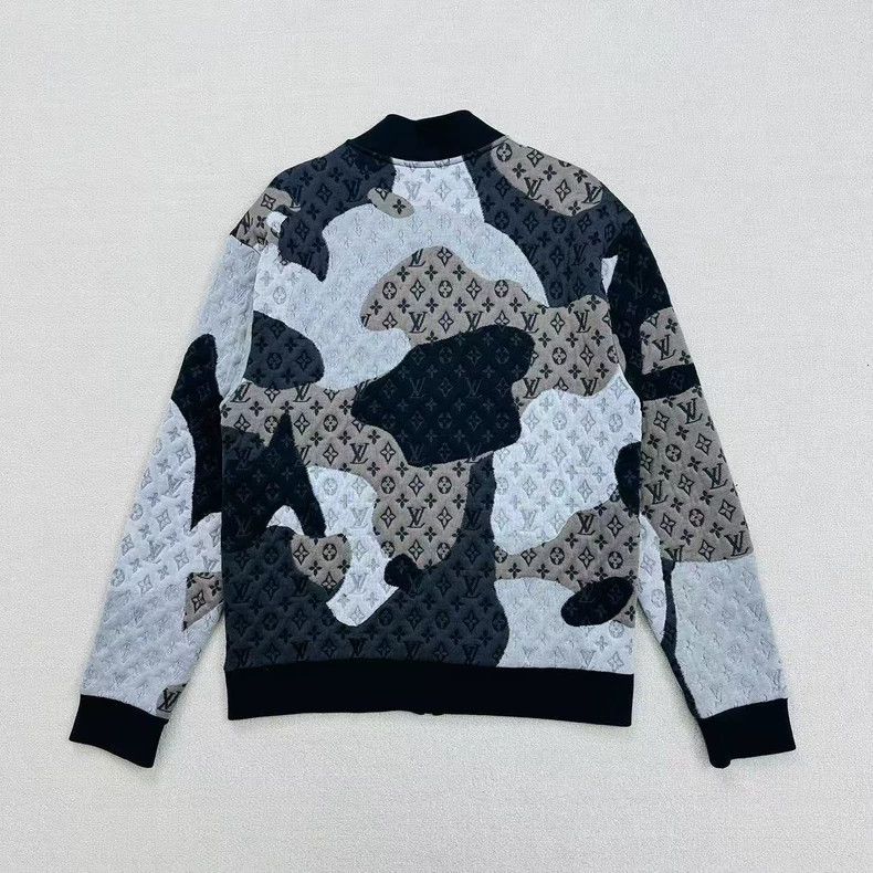 Louis Vuitton Louis Vuitton Monogram Printed Jacket Size M Size US M / EU 48-50 / 2 - 2 Thumbnail
