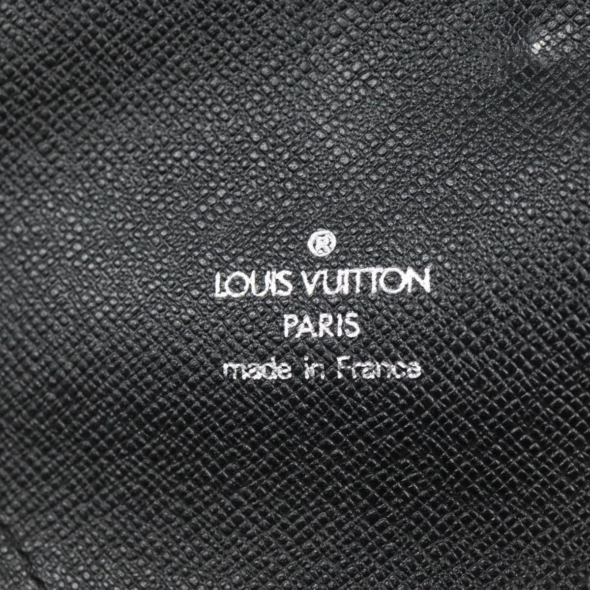 Louis Vuitton Taiga Black Leather Wallet (Pre-Owned) Size ONE SIZE - 17 Thumbnail