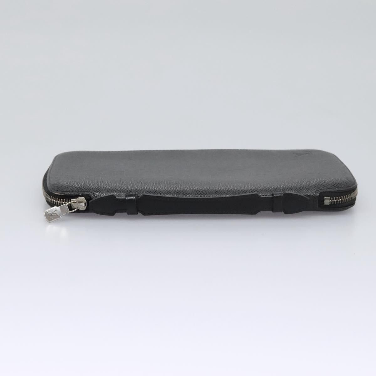 Louis Vuitton Taiga Black Leather Wallet (Pre-Owned) Size ONE SIZE - 4 Thumbnail