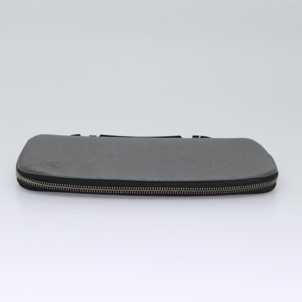 Louis Vuitton Taiga Black Leather Wallet (Pre-Owned) Size ONE SIZE - 3 Thumbnail