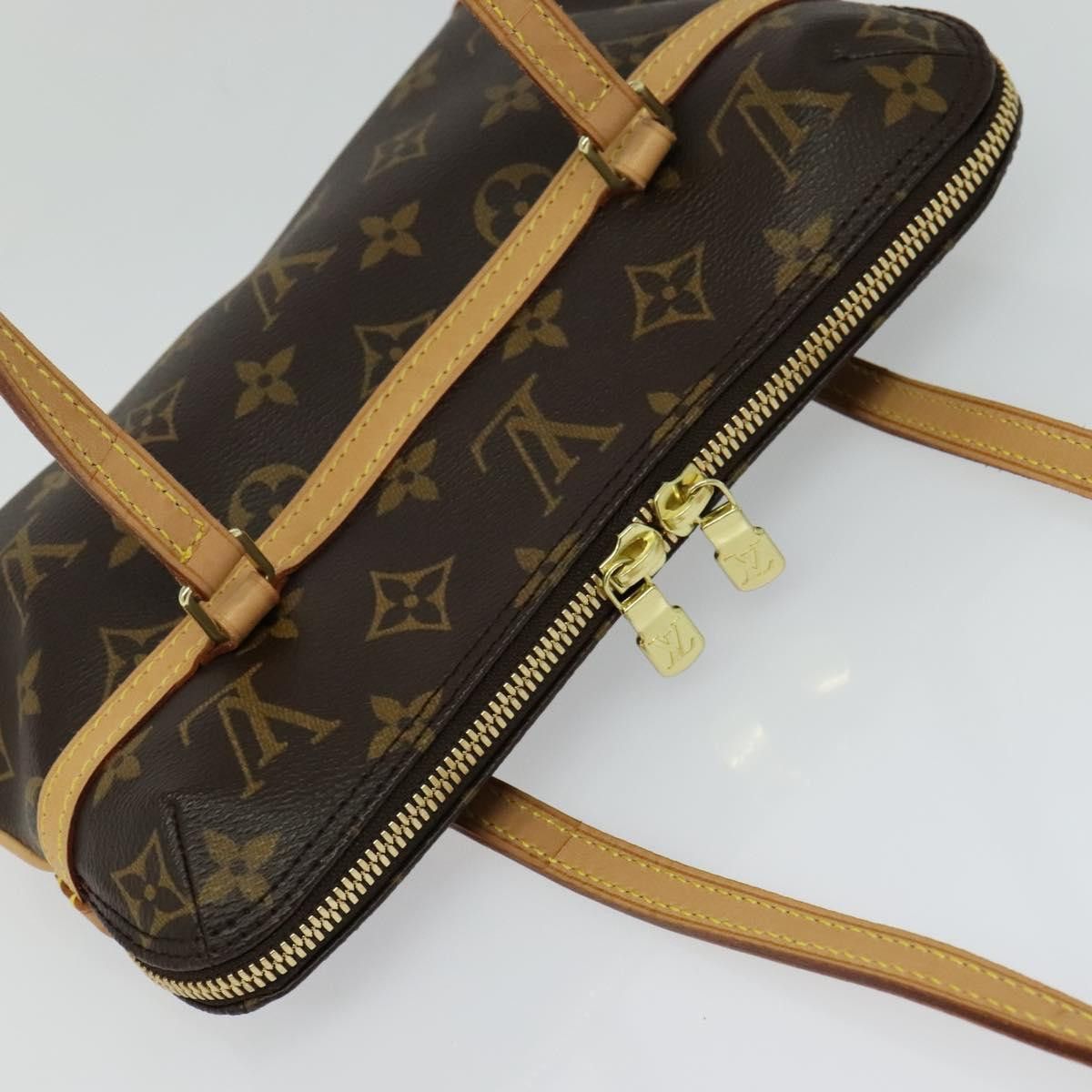 Louis Vuitton Coussin Brown Canvas Shoulder Bag (Pre-Owned) Size ONE SIZE - 13 Thumbnail