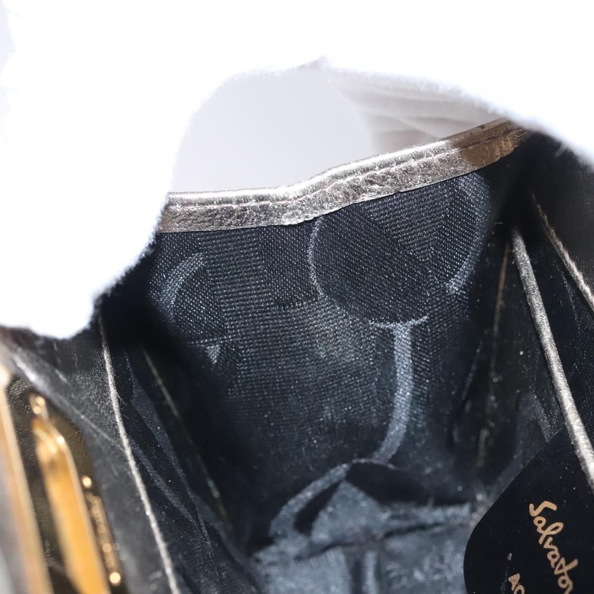Salvatore Ferragamo Gancini Silver Leather Shoulder Bag (Pre-Owned) Size ONE SIZE - 17 Thumbnail