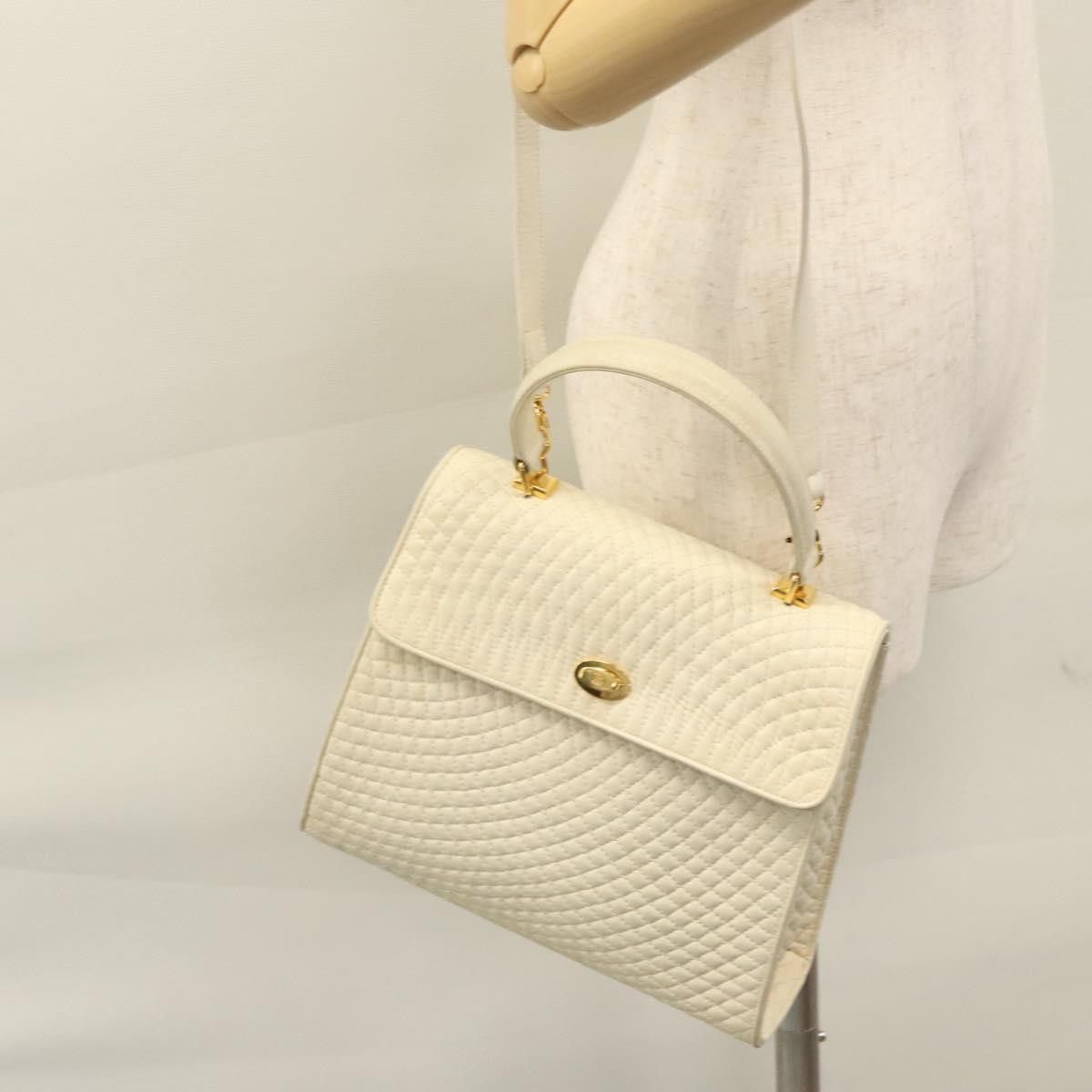 Bally White Leather Handbag (Pre-Owned) Size ONE SIZE - 19 Thumbnail