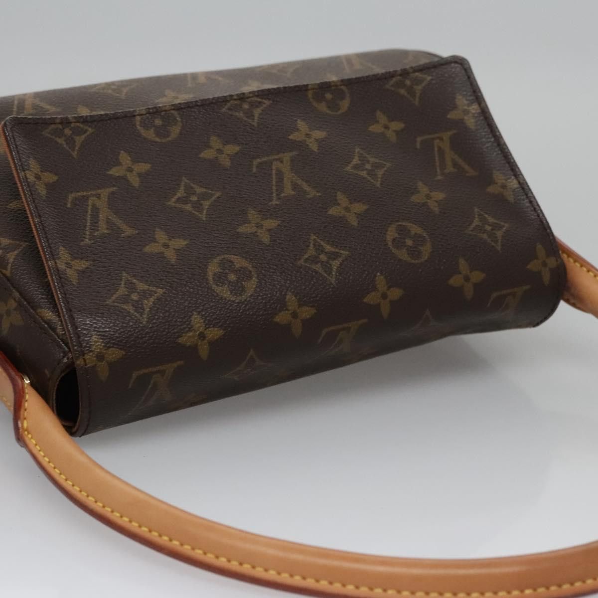 Louis Vuitton Mini Looping Brown Canvas Shoulder Bag (Pre-Owned) Size ONE SIZE - 16 Thumbnail