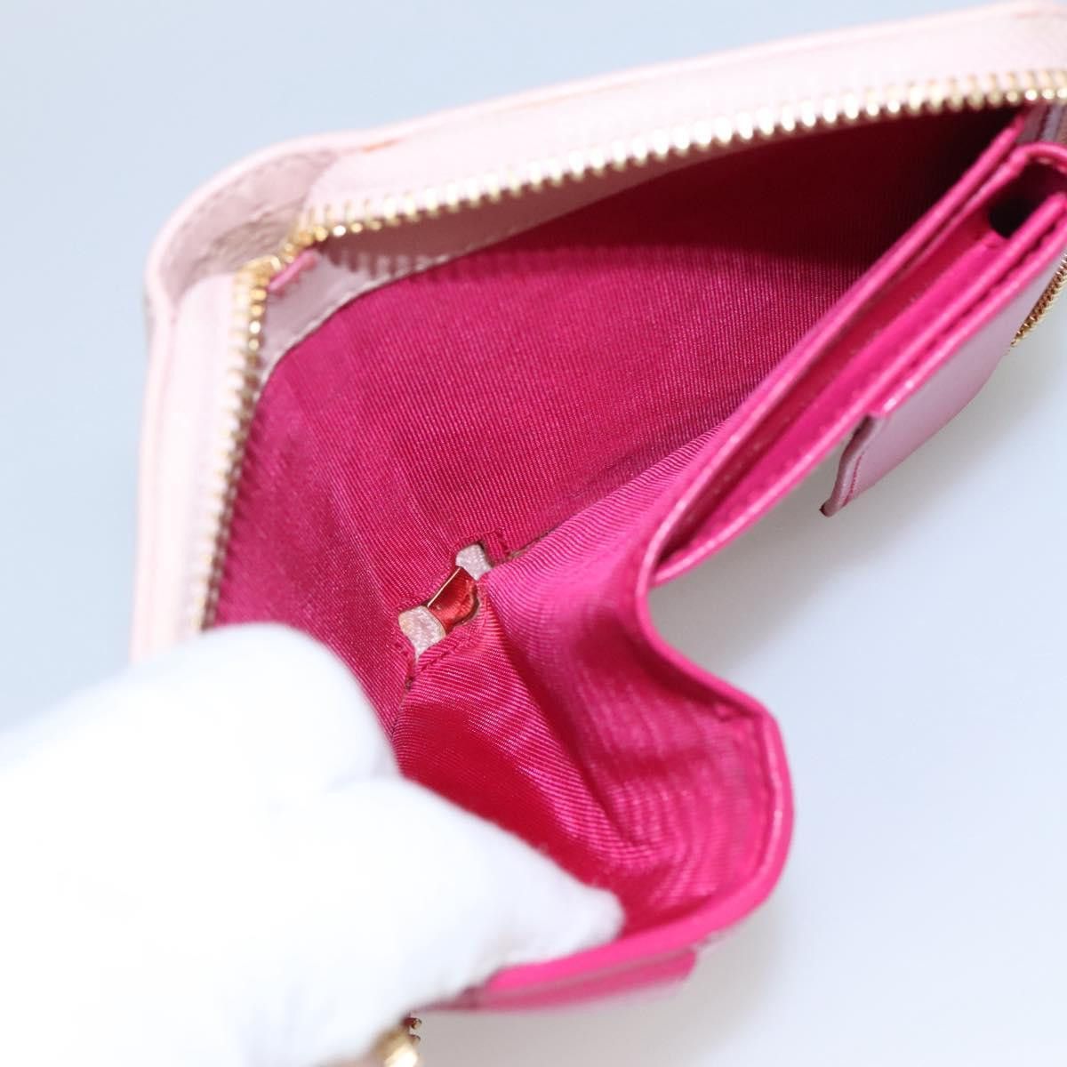 Salvatore Ferragamo Gancio Pink Leather Wallet (Pre-Owned) Size ONE SIZE - 14 Thumbnail