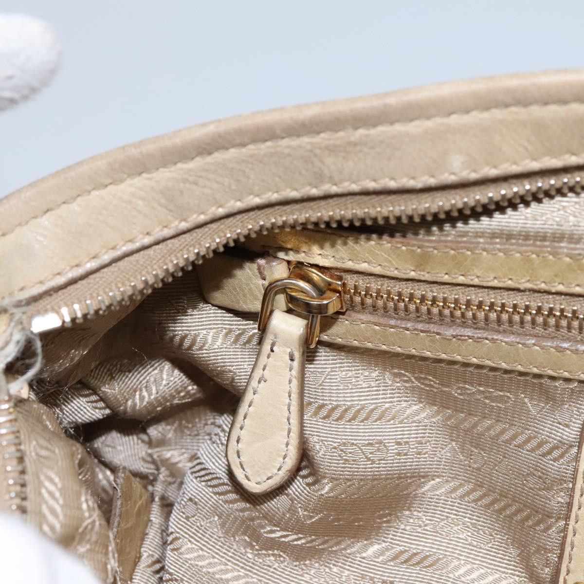 Prada Vitello Beige Leather Handbag (Pre-Owned) Size ONE SIZE - 13 Thumbnail