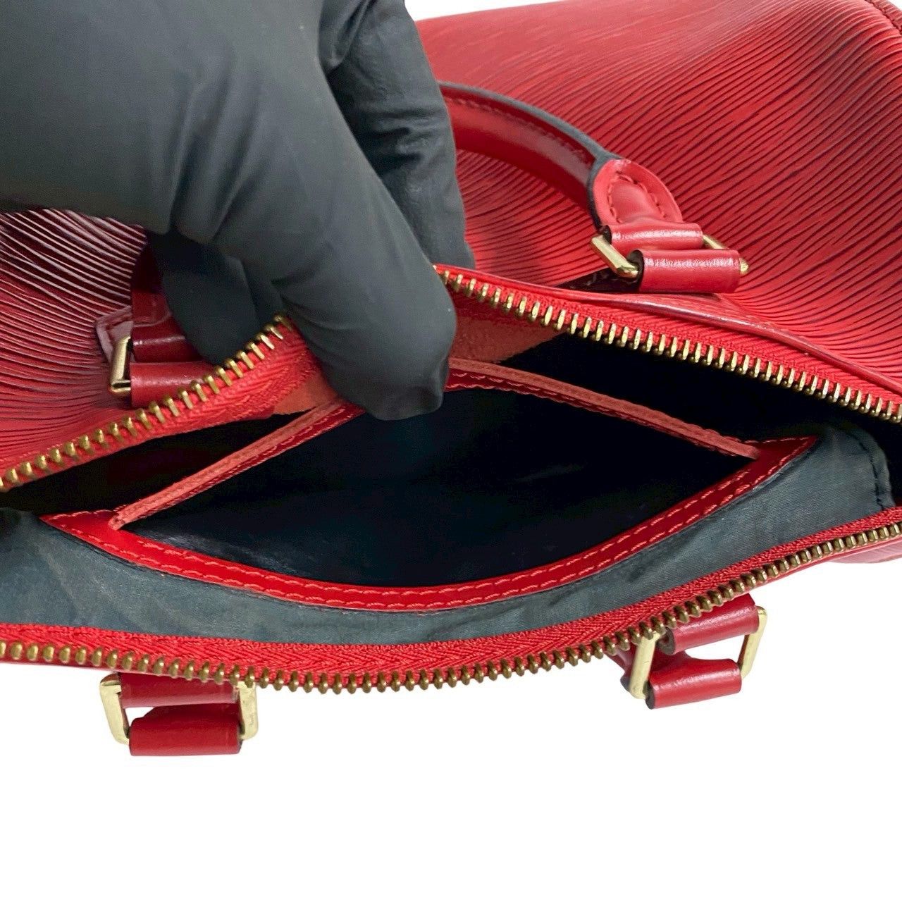 Louis Vuitton Louis Vuitton Handbag Red Leather Size ONE SIZE - 9 Thumbnail